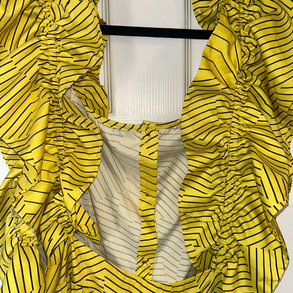 Backless Print button Ruffle Maxi Dress! - Picture 9 of 12
